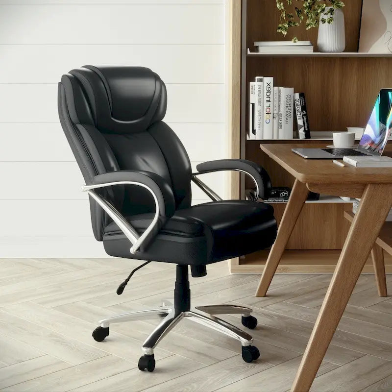 Sedia da ufficio girevole in LeatherSoft con schienale alto Nera/Marrone/Tortora, 1 posto, capacità 227 kg