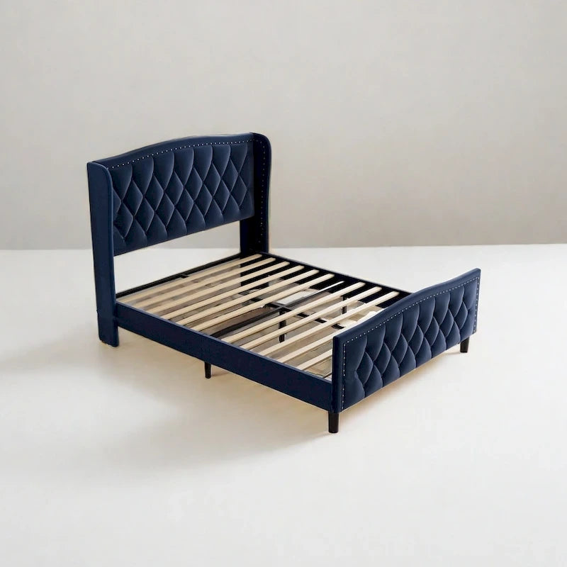 Letto imbottito a piattaforma con testiera ad ali, blu/bianco sporco – Per 2 (Queen)